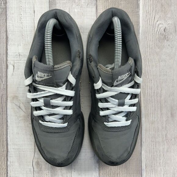 Nike Delta Force Low Sneaker Athletic Shoes Gray Size 6Y Kids I 7.5 Women's - Picture 6 of 16